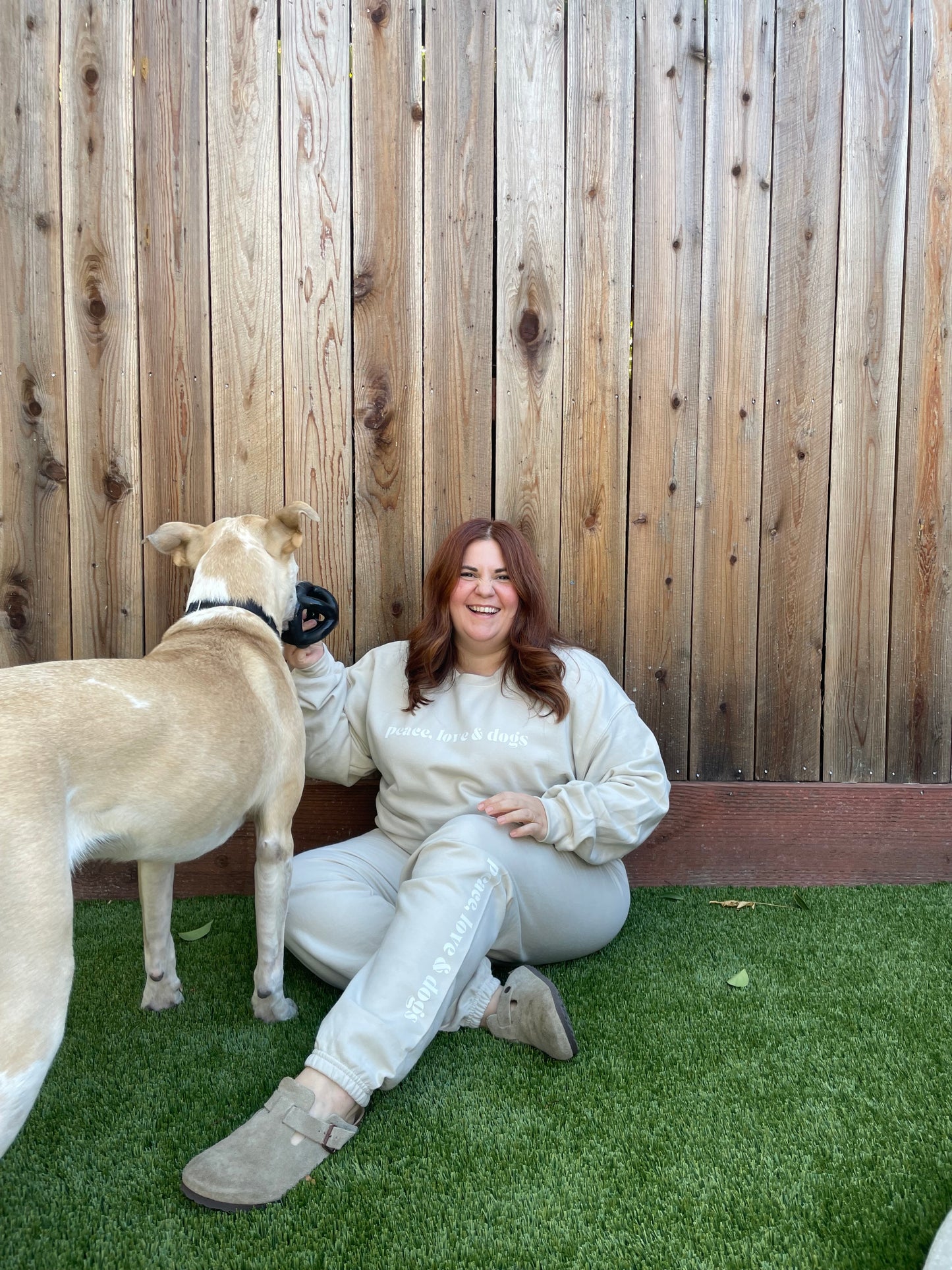 PEACE LOVE & DOGS SWEATSHIRT- CREAM + WHITE